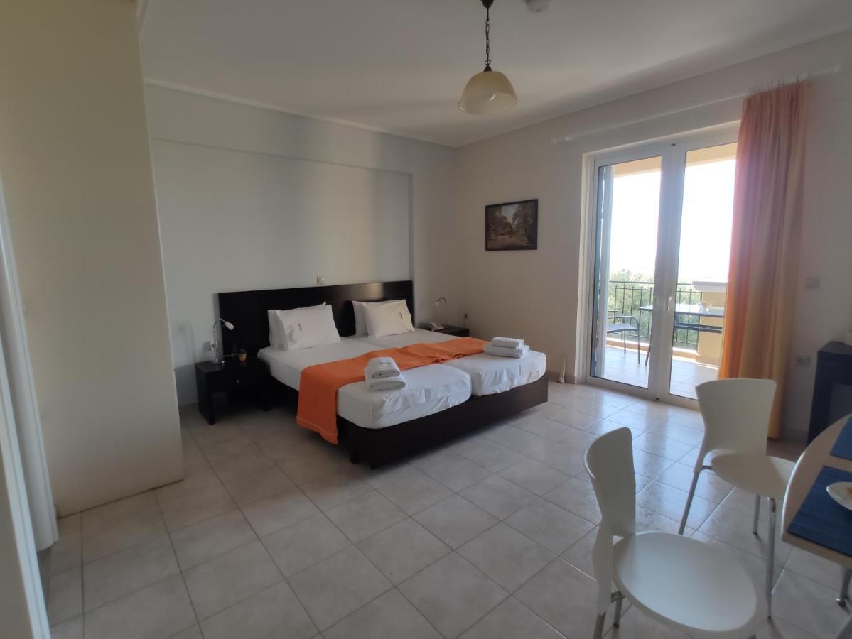 Irida Apartamento Apolpaina Exterior foto