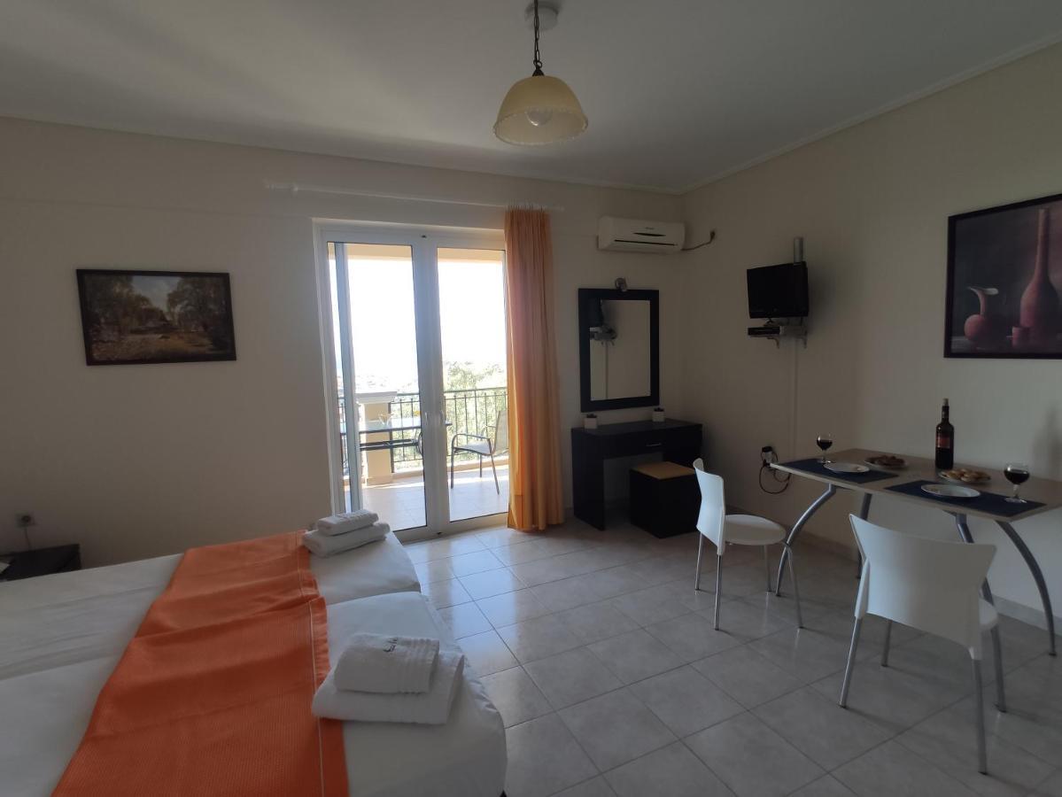 Irida Apartamento Apolpaina Exterior foto